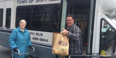 916722420-scott–maryann_39275916045_o