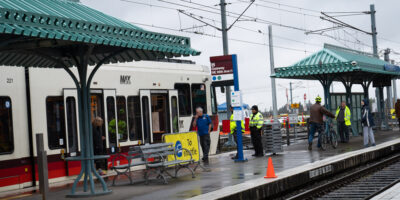 RideConnection-trainstation